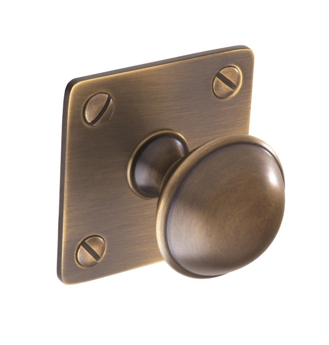 K1075.32.BR Wellington Knob, Antique Bronze , (Central hole centre